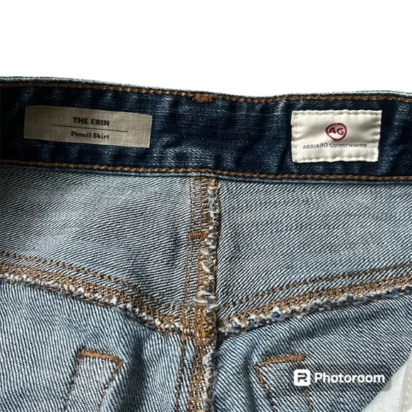 AG Adriano Goldschmied Women’s Distressed Pencil Blue Denim Skirt, size 25 - Picture 4 of 5